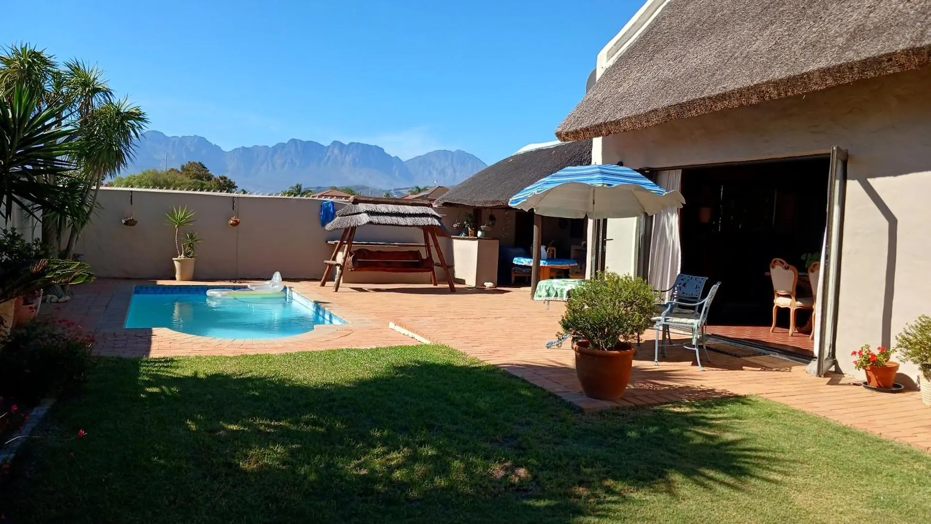 A Home Away From Home With Double Room Plus Single Room Goedehoop, Strand, Western Cape