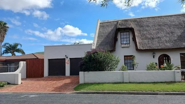 A Home Away From Home With Double Room Plus Single Room Goedehoop, Strand, Western Cape