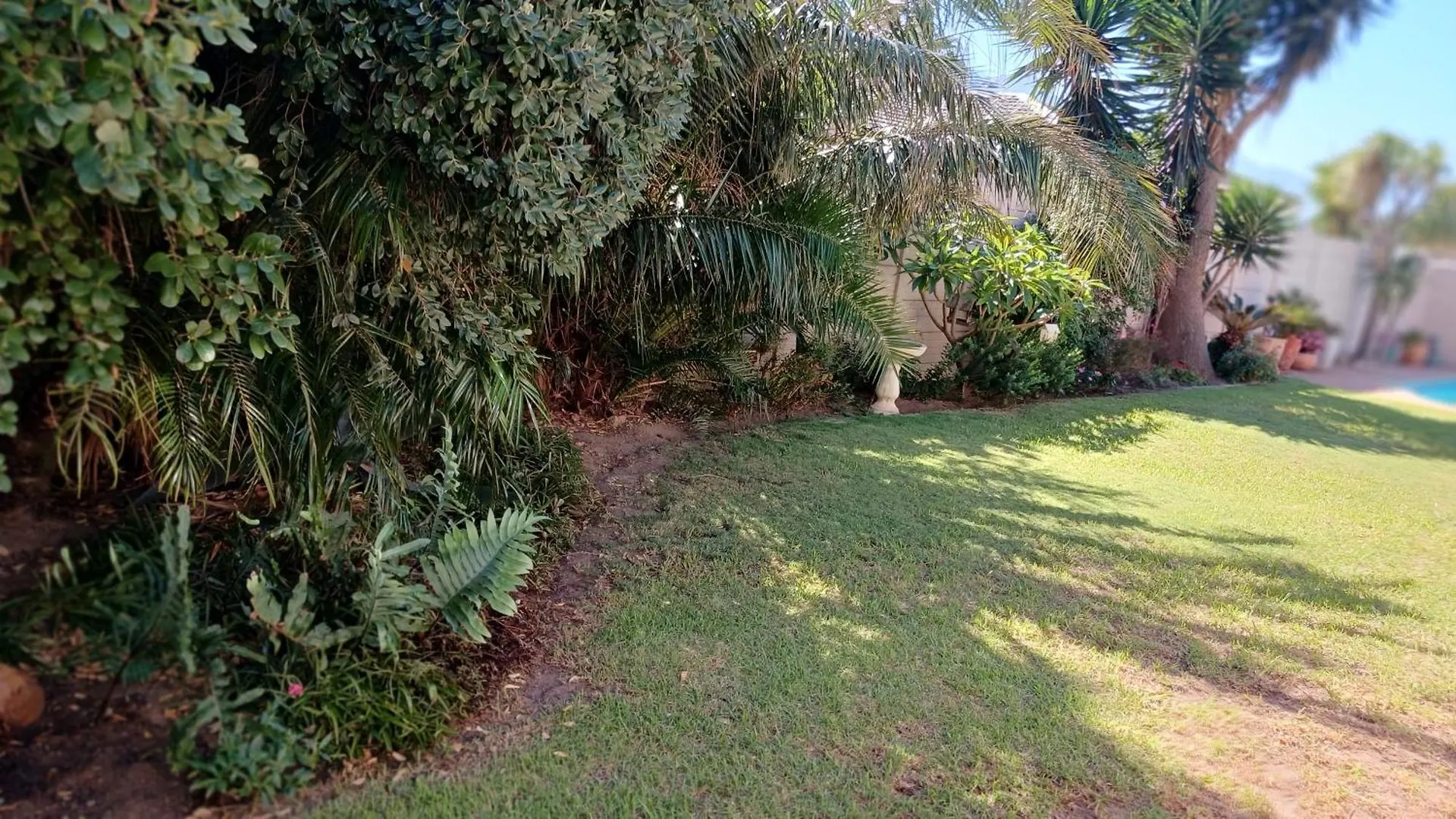A Home Away From Home With Double Room Plus Single Room Goedehoop, Strand, Western Cape 0*, Strand Südafrika