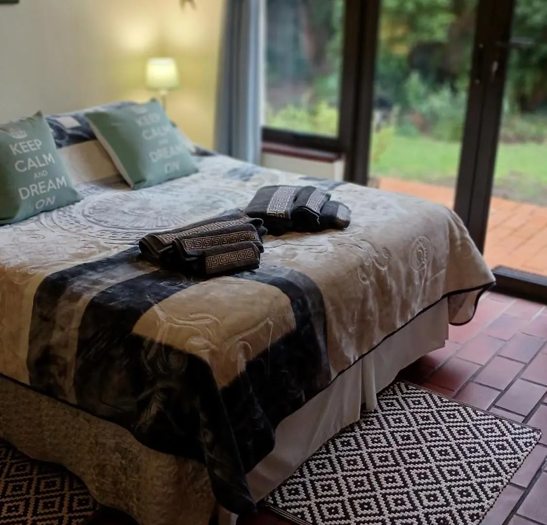A Home Away From Home With Double Room Plus Single Room Goedehoop, Strand, Western Cape Südafrika